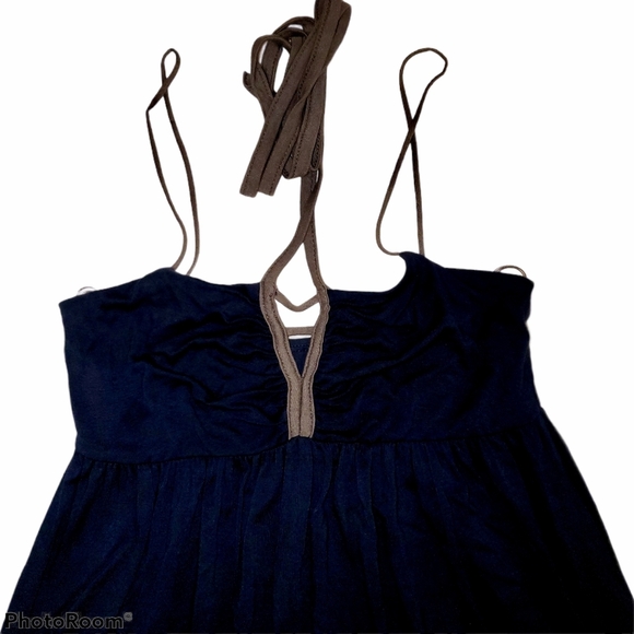 silence + noise Juniors Flowy Halter Above the Knee Summer Dress 331 - Picture 2 of 4